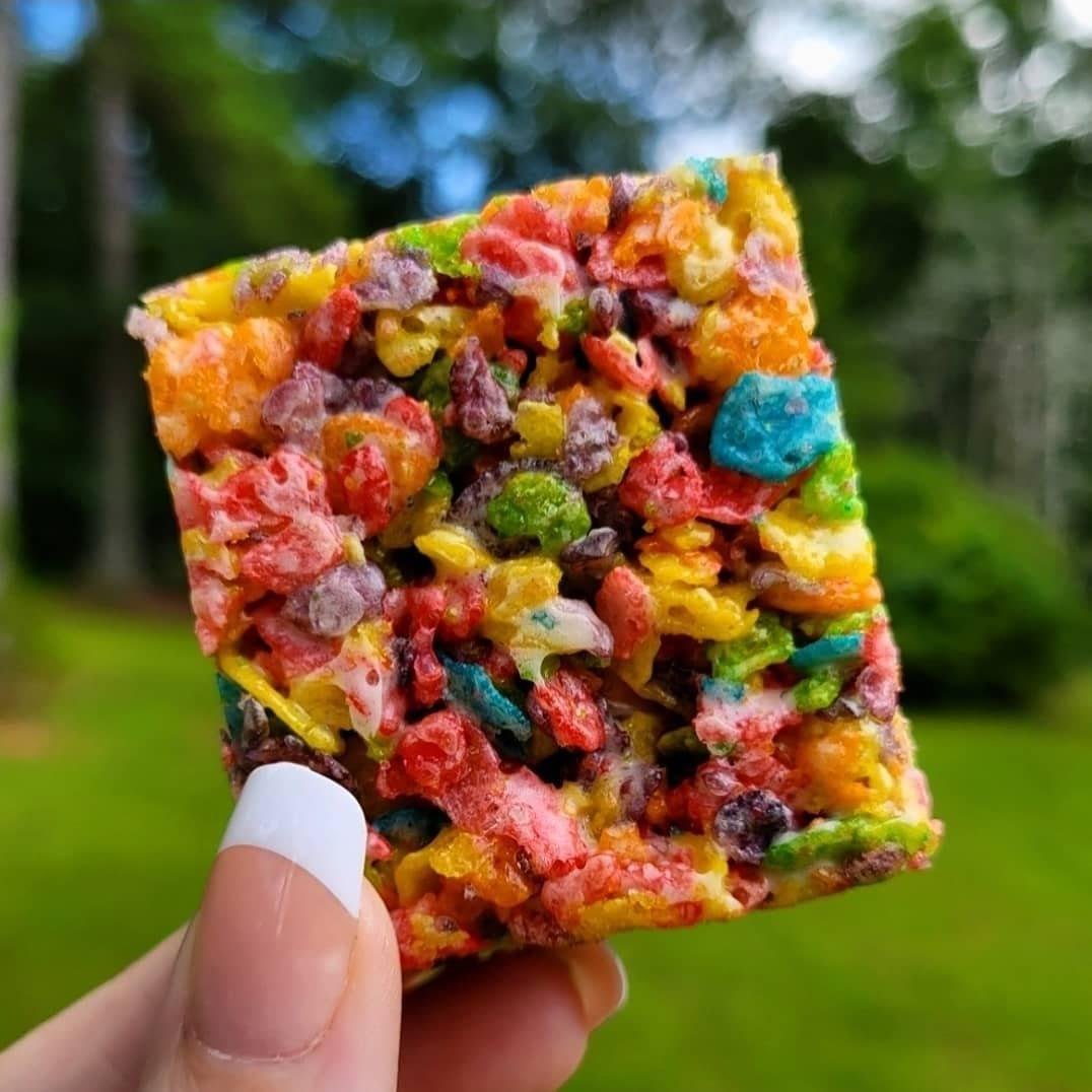 Fruity Pebbles 500mg Cereal Bar. Try some delicious Fruity Pebbles Cereal Bar’s THC infused with quality cannabis extracts and baked to perfection.