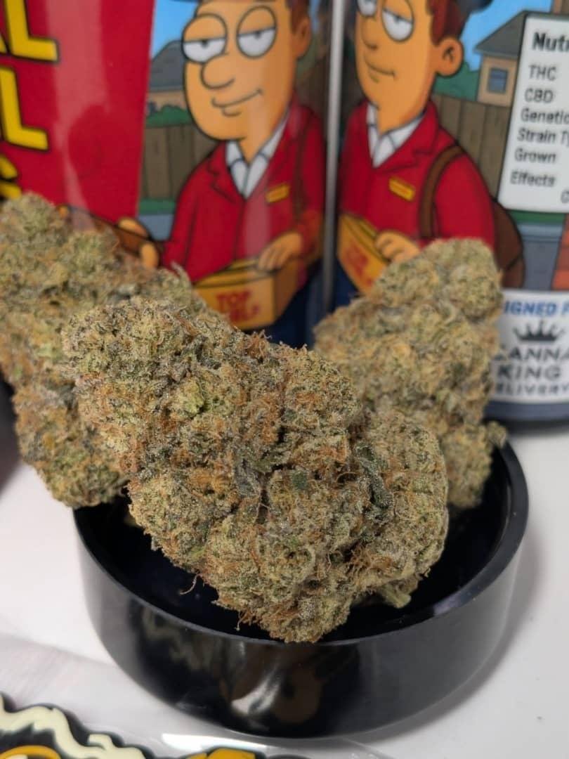 Royal Mail OG is a top-shelf indica-dominant strain known for its rich flavor, heavy effects, and elite genetics. royal cannabis